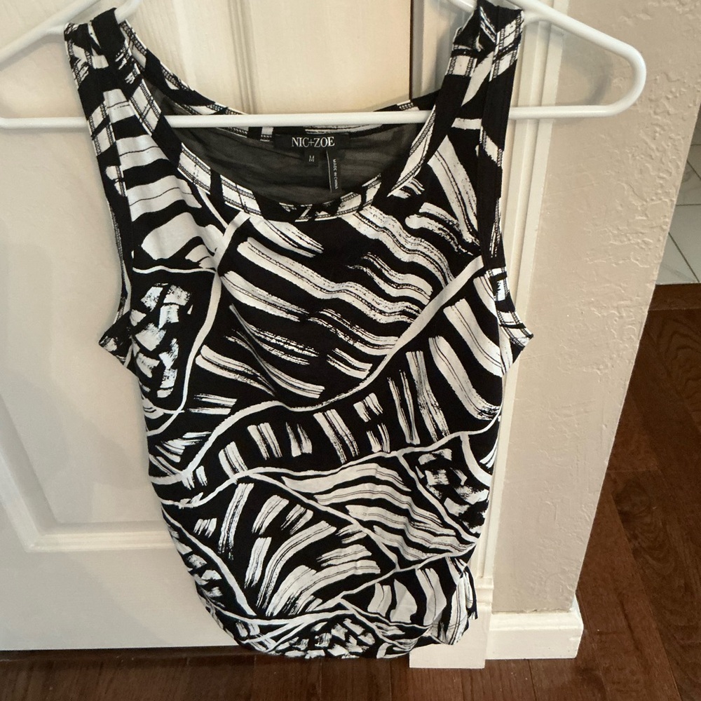 NIC+ZOE Abstract Black and White Tank Top